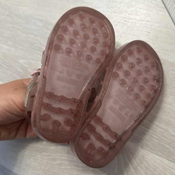 Mini Melissa - Picture 2 of 3